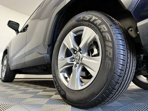 Used 2024 Toyota RAV4 XLE FWD image 24