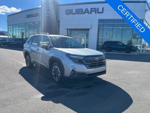 Used 2026 Subaru Forester Premium AWD/4WD image 1