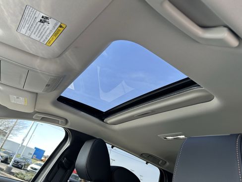 Certified 2025 MAZDA CX-90 3.3 Turbo w/ Preferred Package image 23