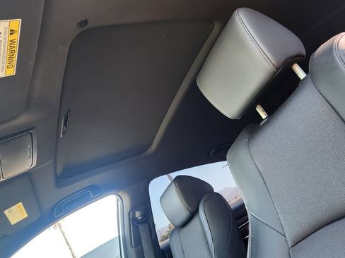 Used 2022 Honda Accord Sport image 11