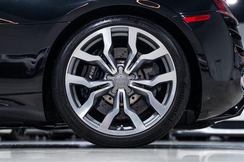 Used 2012 Audi R8 V10 AWD/4WD image 43