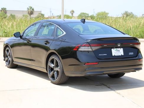 Used 2024 Honda Accord Sport image 6