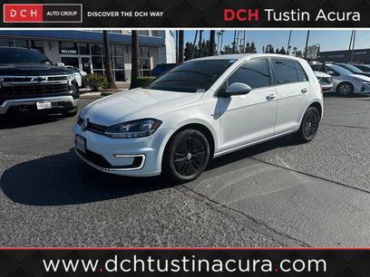 Used 2017 Volkswagen e-Golf SE w/ DC Fast Charging Package