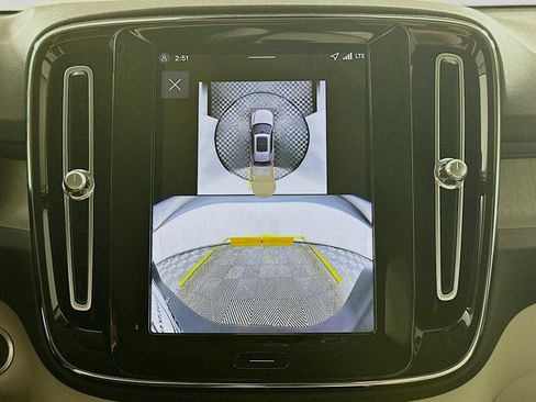 New 2026 Volvo XC40 B5 Plus w/ Protection Package Premier image 14