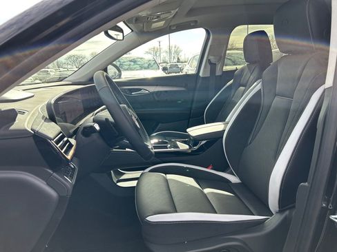 New 2026 Buick Envision Sport Touring image 18