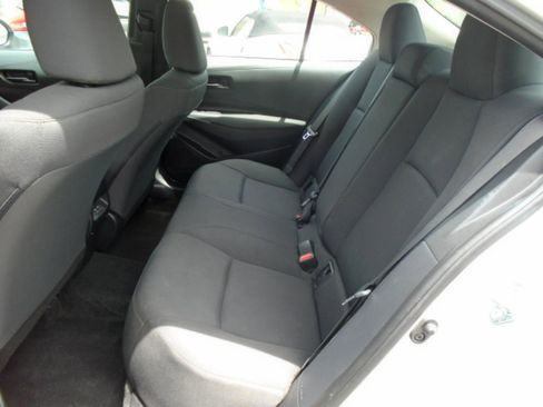 Used 2024 Toyota Corolla LE FWD image 9