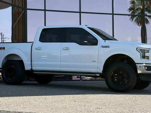 Used 2016 Ford F150 XLT w/ Equipment Group 302A Luxury AWD/4WD image 16