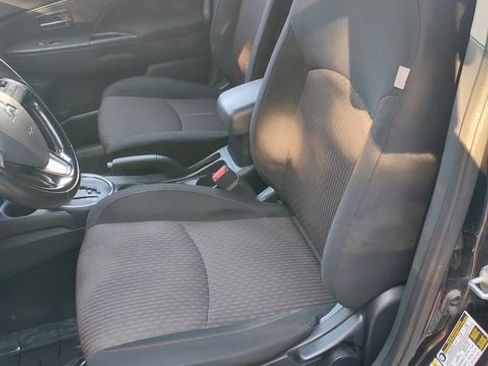 Used 2017 Mitsubishi Outlander Sport LE FWD image 13