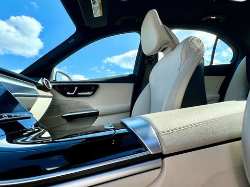 Certified 2024 Mercedes-Benz C 300 4MATIC Sedan image 20