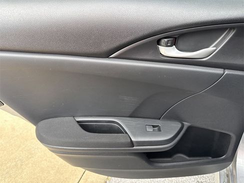 Used 2016 Honda Civic EX image 30