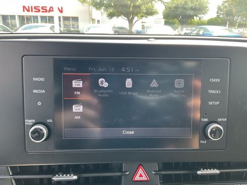 Used 2025 Kia Sportage LX FWD image 23