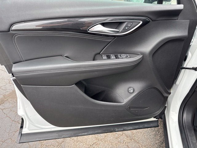 Used 2023 Buick Envision Preferred w/ Sport Touring Package AWD/4WD image 8