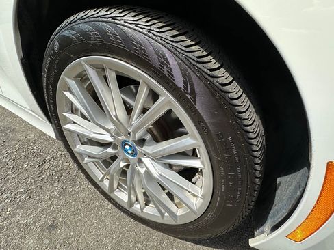 Used 2023 BMW 330e xDrive w/ Driving Assistance Package image 22