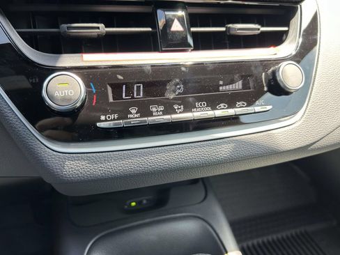 New 2026 Toyota Corolla SE w/ SE Premium Package FWD image 23