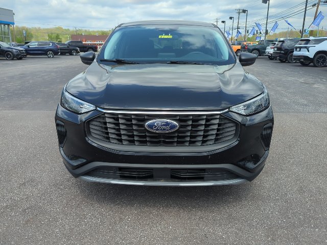 Used 2025 Ford Escape Active FWD image 3