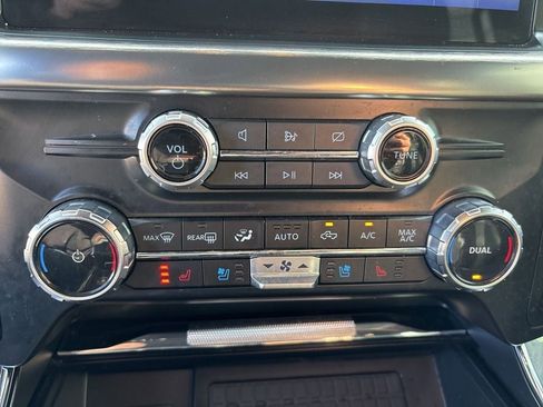 Used 2023 Ford F150 Lariat w/ Equipment Group 502A High image 13