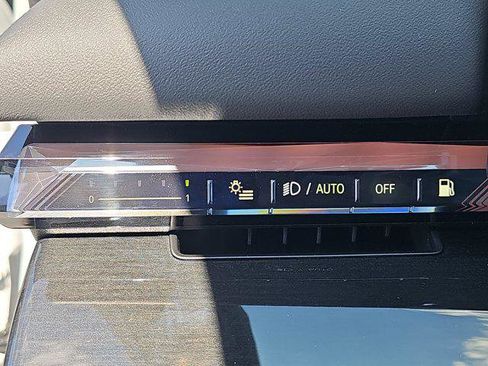 New 2026 BMW 550e xDrive w/ Executive Package image 26