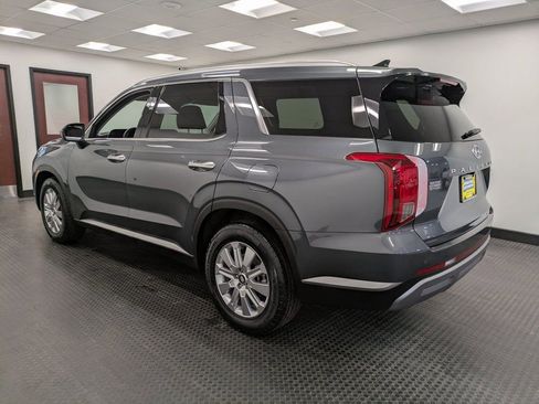 Used 2023 Hyundai Palisade SEL w/ Cargo Package AWD/4WD image 6