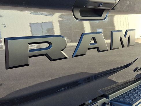 New 2026 RAM 2500 Tradesman AWD/4WD image 17