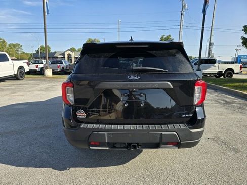 Used 2023 Ford Explorer Timberline image 4