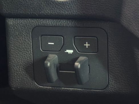 New 2026 Toyota Tundra SR5 AWD/4WD image 28
