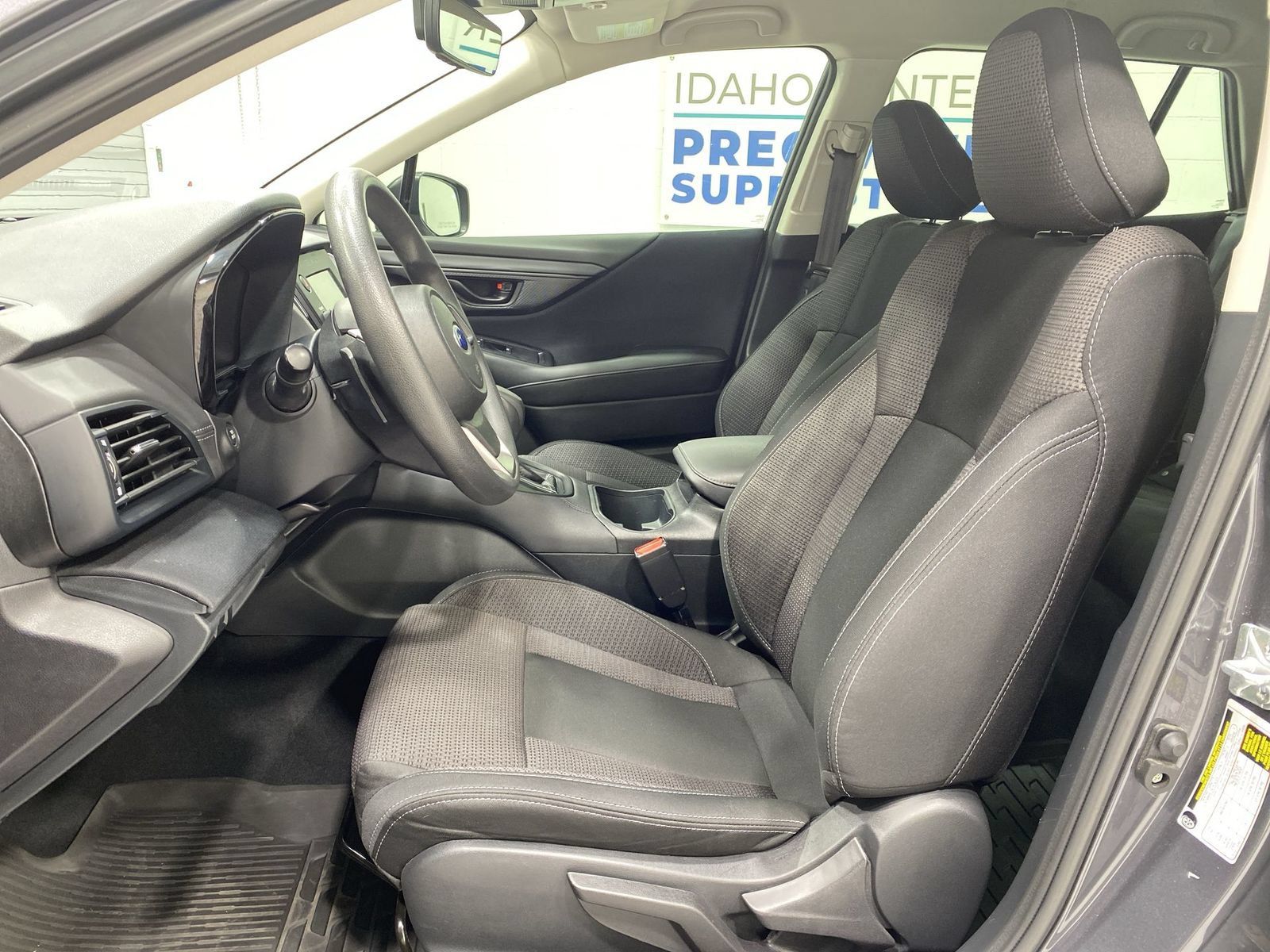 Used 2024 Subaru Outback AWD/4WD image 11
