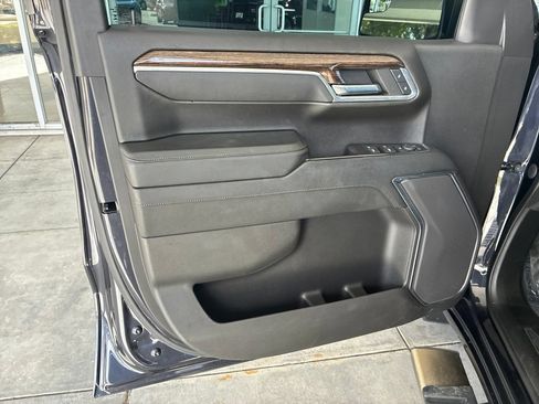 Used 2023 GMC Sierra 1500 Elevation RWD image 18