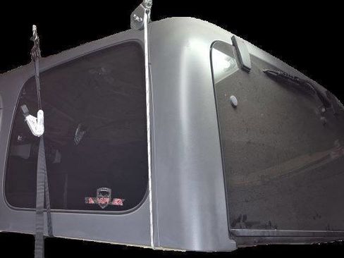 Used 2004 Jeep Wrangler SE image 6