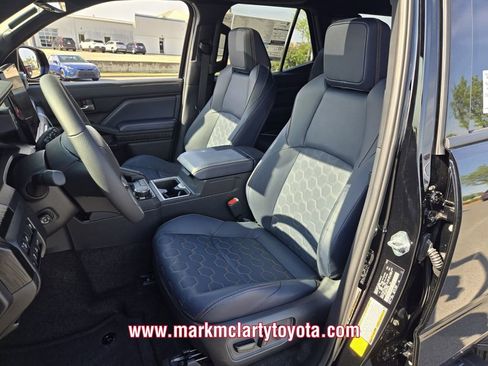 New 2026 Toyota 4Runner 4WD image 6