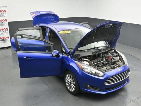 Used 2014 Ford Fiesta SE w/ Equipment Group 201A FWD image 40