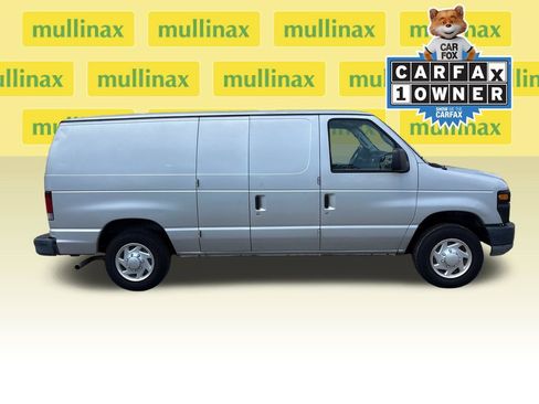 Used 2011 Ford E-150 and Econoline 150 w/ Commercial Cargo Van Pkg RWD image 2