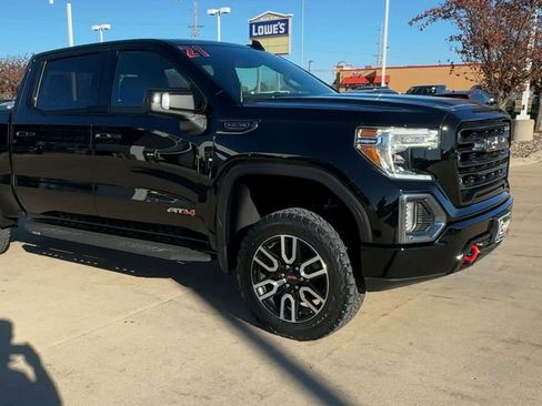 Certified 2021 GMC Sierra 1500 AT4 image 2
