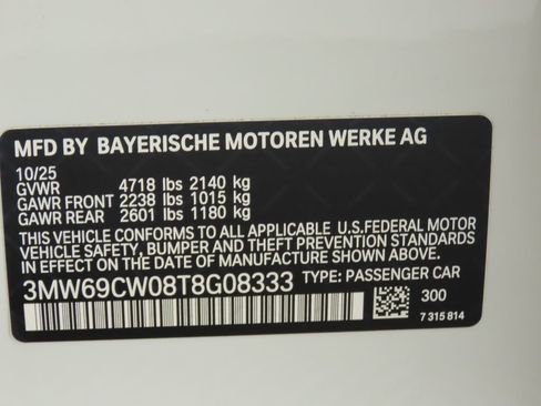 New 2026 BMW 330i Sedan w/ M Sport Package image 32