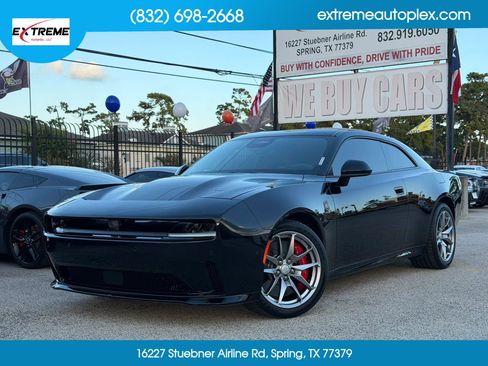 Used 2025 Dodge Charger Daytona Scat Pack w/ Track Pack AWD/4WD image 1
