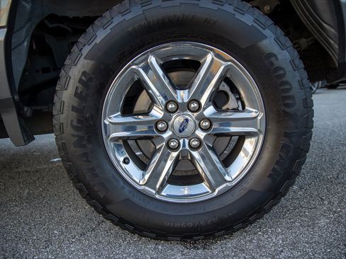 Used 2024 Ford F150 XLT w/ Mobile Office Package image 16