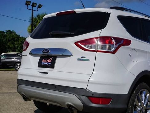 Used 2014 Ford Escape SE w/ SE Chrome Package FWD image 5