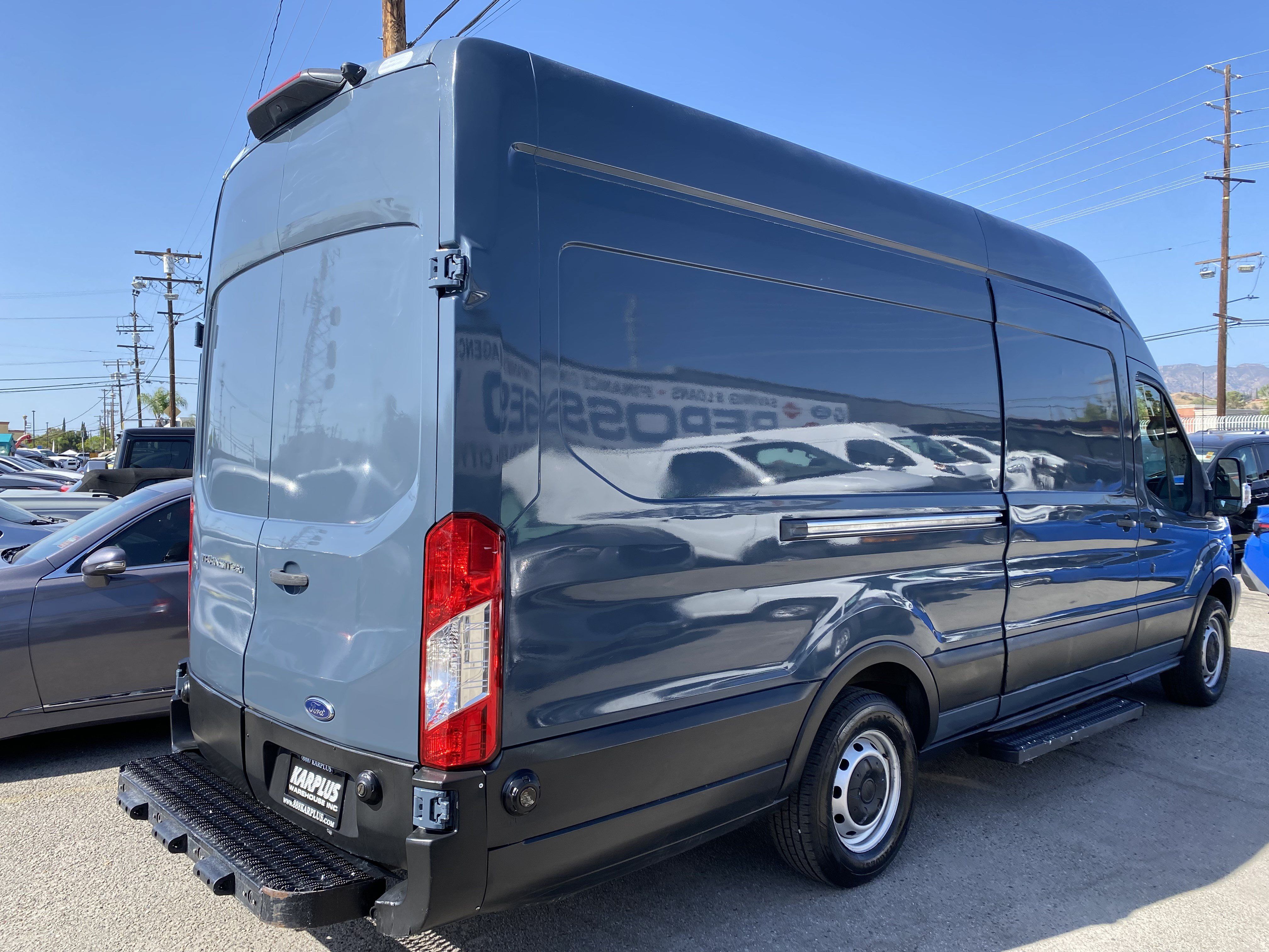 Used 2019 Ford Transit 250 148 High Roof Extended RWD image 10
