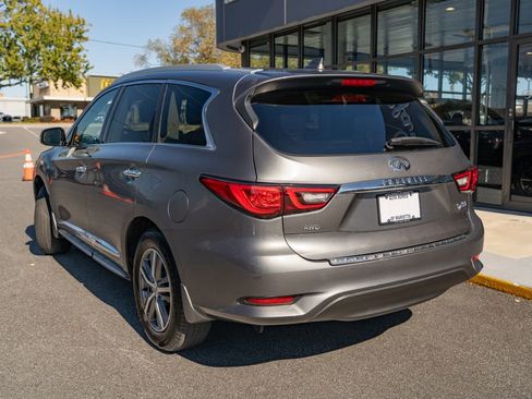 Used 2020 INFINITI QX60 Luxe w/ Essential Package image 4