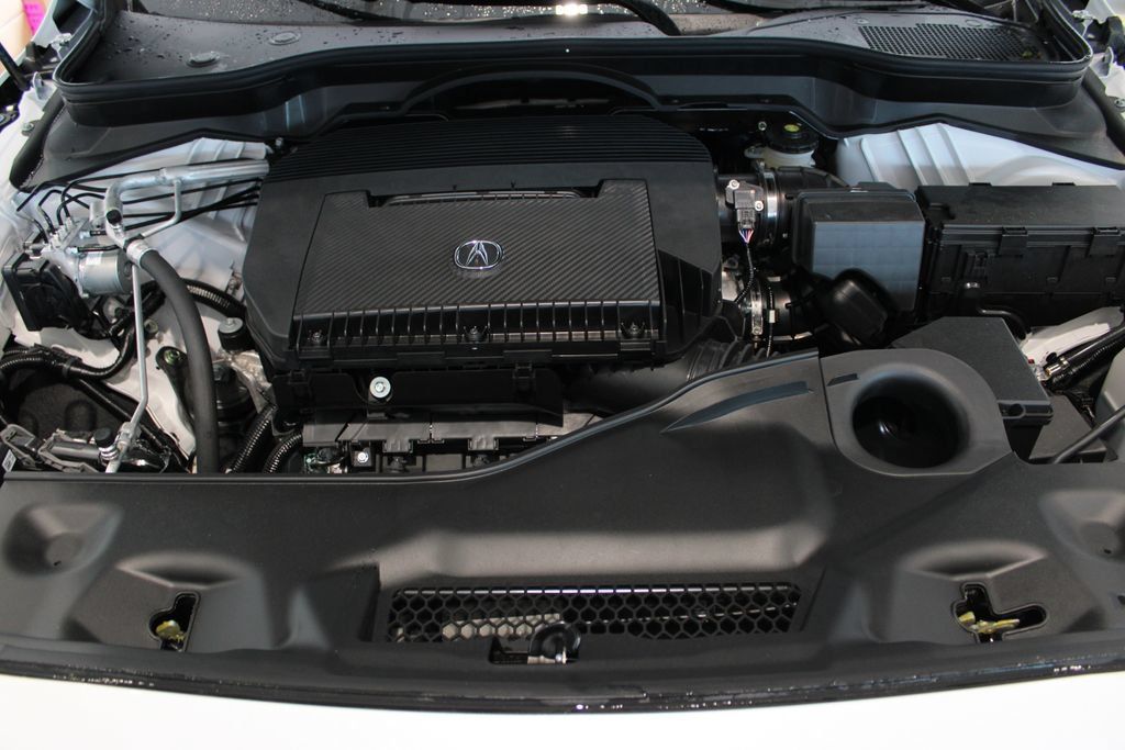 New 2026 Acura MDX w/ Technology Package AWD/4WD image 8