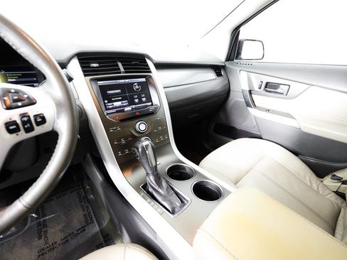 Used 2014 Ford Edge SEL w/ Equipment Group 205A AWD/4WD image 27