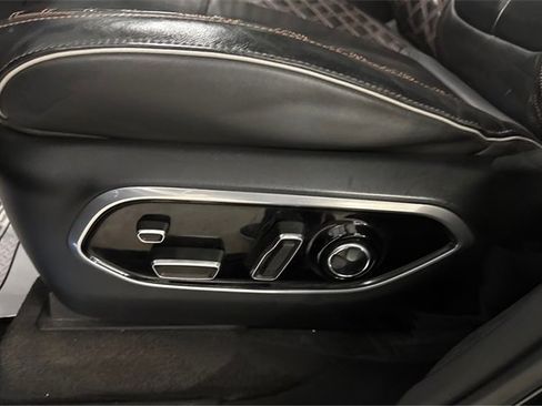 Used 2021 Jeep Grand Cherokee L Summit image 18