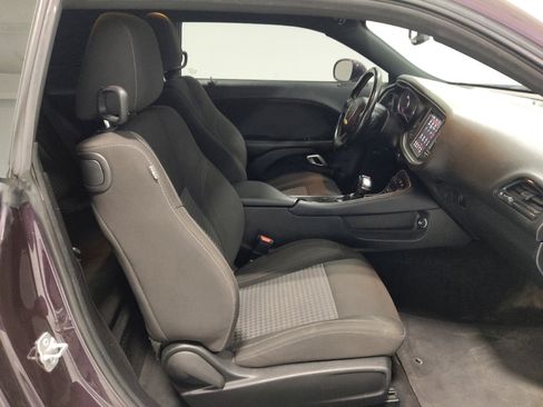 Used 2021 Dodge Challenger SXT RWD image 21