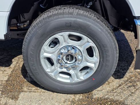 New 2026 Ford F350 4x4 SuperCab Super Duty image 35