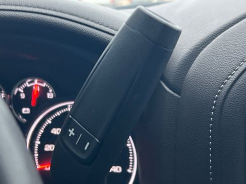 Used 2022 Chevrolet Silverado 1500 LTZ image 21