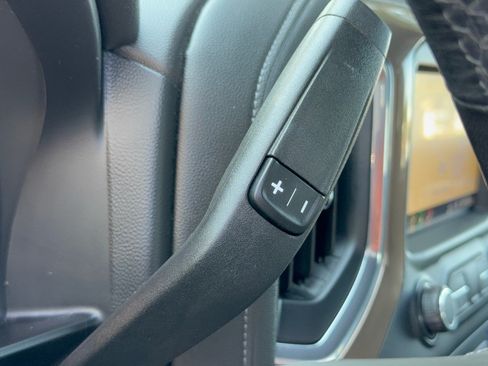 Certified 2019 Chevrolet Silverado 1500 High Country w/ High Country Premium Package AWD/4WD image 21