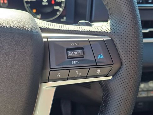 New 2026 Nissan Rogue Platinum AWD/4WD image 35