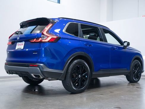 Used 2023 Honda CR-V Sport Touring image 9