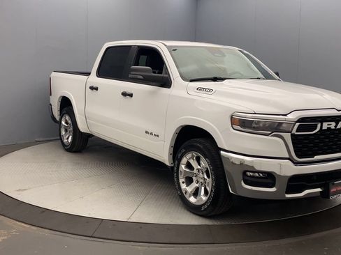 Used 2026 RAM 1500 Big Horn AWD/4WD image 7