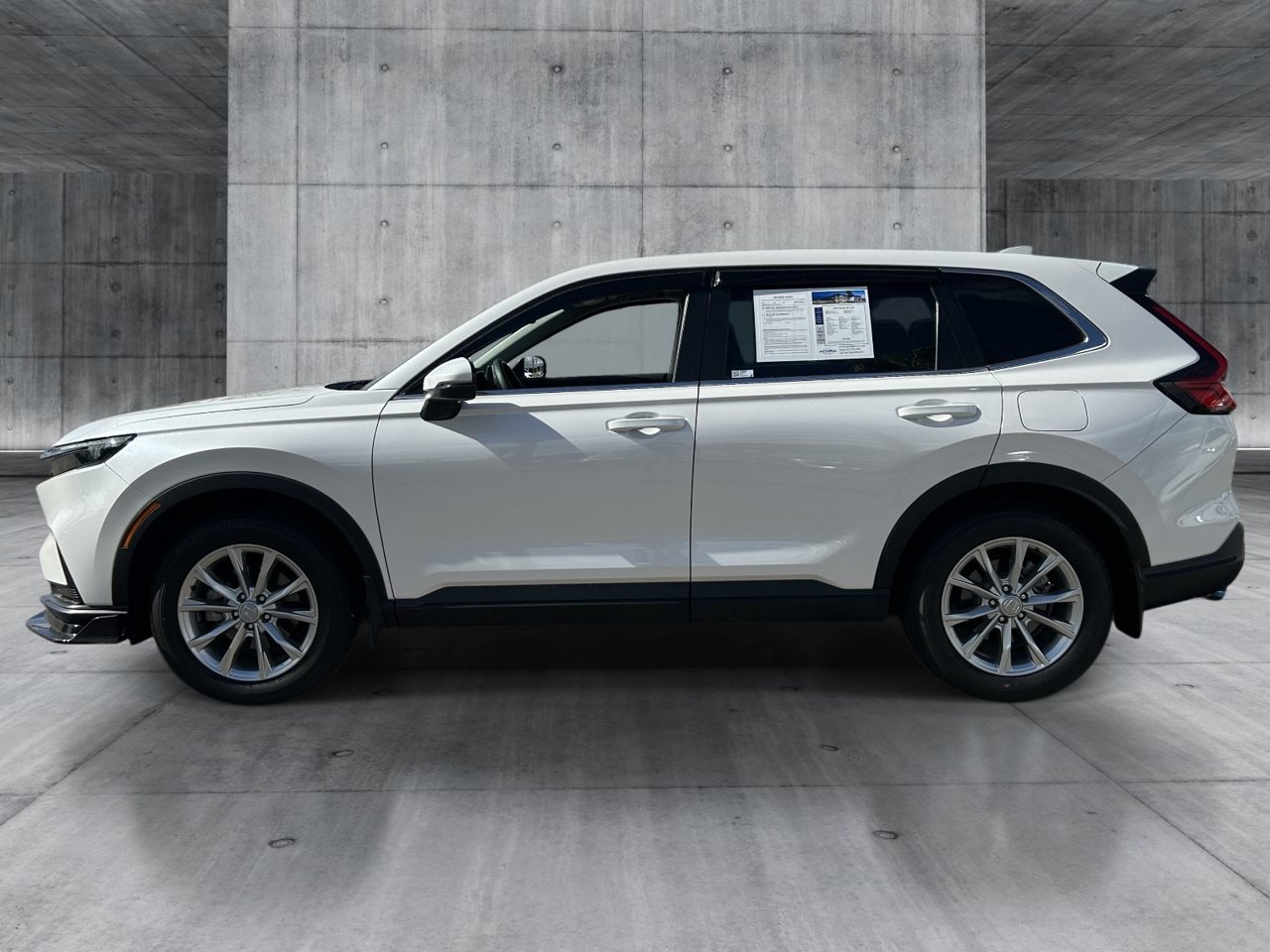 Used 2024 Honda CR-V EX image 2