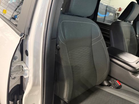 Certified 2025 RAM 2500 Big Horn AWD/4WD image 12